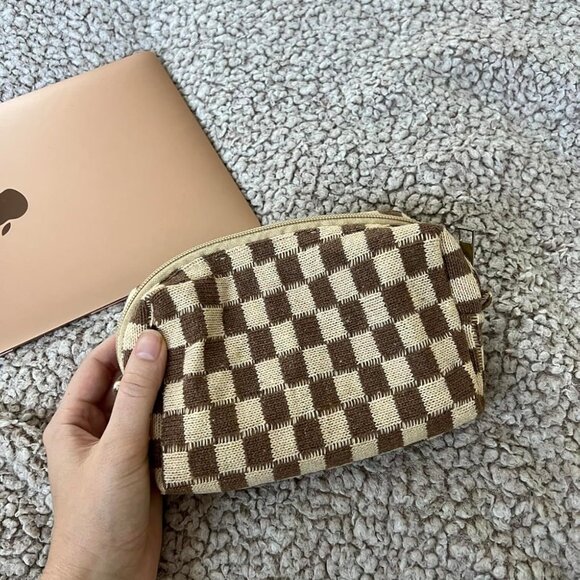 New 2 Pack Large Capacity Checkered Makeup & Brush Storage Bag Travel Organizers - Picture 4 of 10